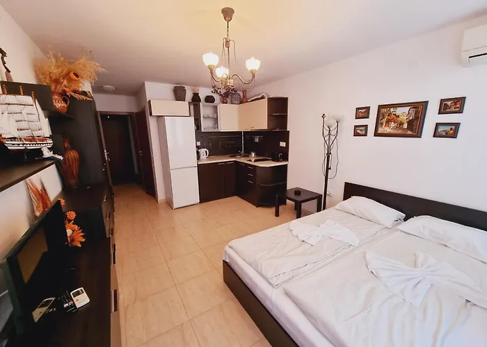 Etara 4 Complex Aparthotel 4*