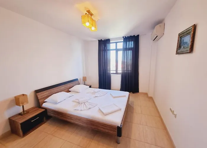 Etara 4 Complex Aparthotel 4*